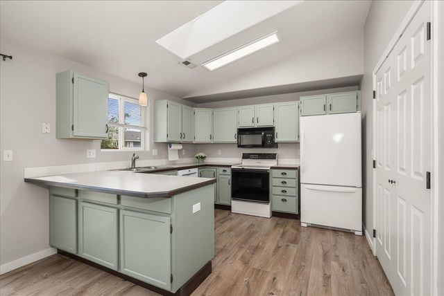 12512 W 11th Ave, Airway Heights, WA 99001