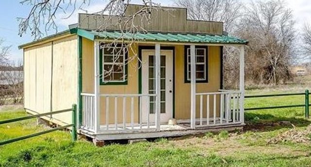1930 Old Mineral Wells Highway, Weatherford, TX 76088