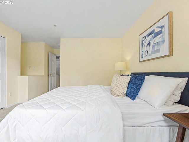 14176 Sw BARROWS Rd 3, Portland, OR 97223