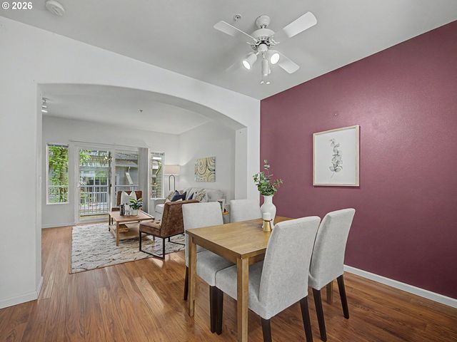 14176 Sw BARROWS Rd 3, Portland, OR 97223