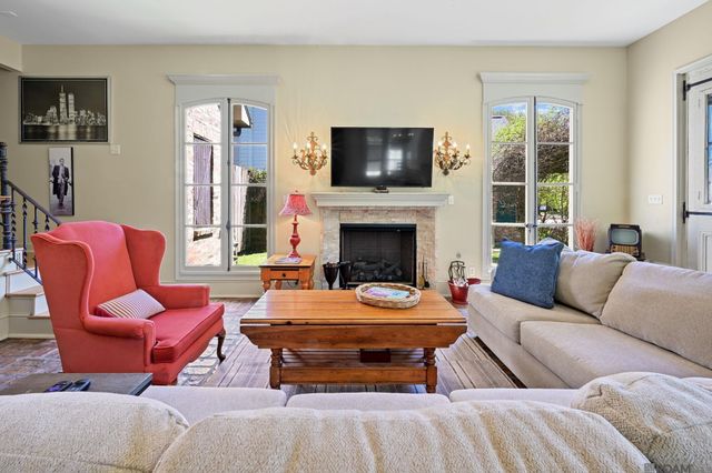 3231 Woodland Ridge Blvd, Baton Rouge, LA 70817