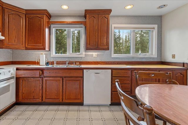 206 MADCAP LANE, Fairbanks, AK 99709