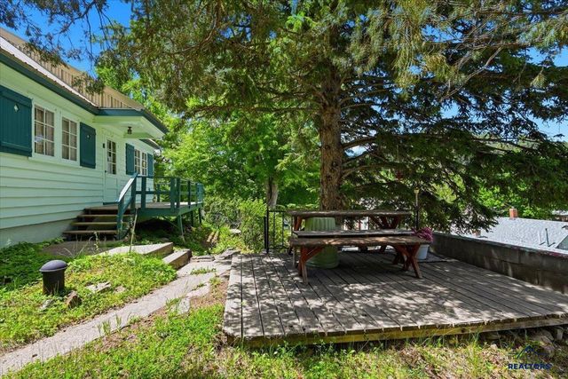8 JEFFERSON, Deadwood, SD 57732