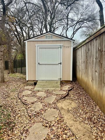 3834 Lucena Court, Grand Prairie, TX 75052