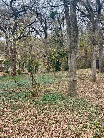 3834 Lucena Court, Grand Prairie, TX 75052