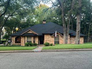 3834 Lucena Court, Grand Prairie, TX 75052