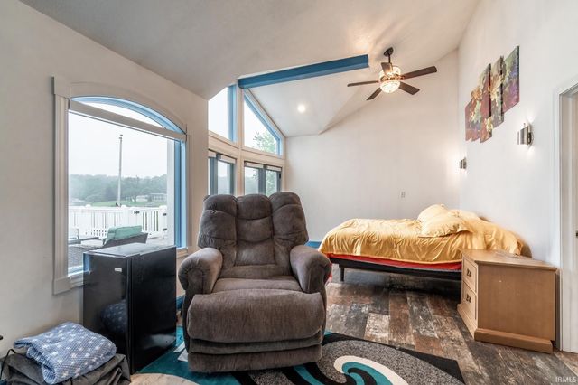 720 Ln 800 Snow Lake, Fremont, IN 46737