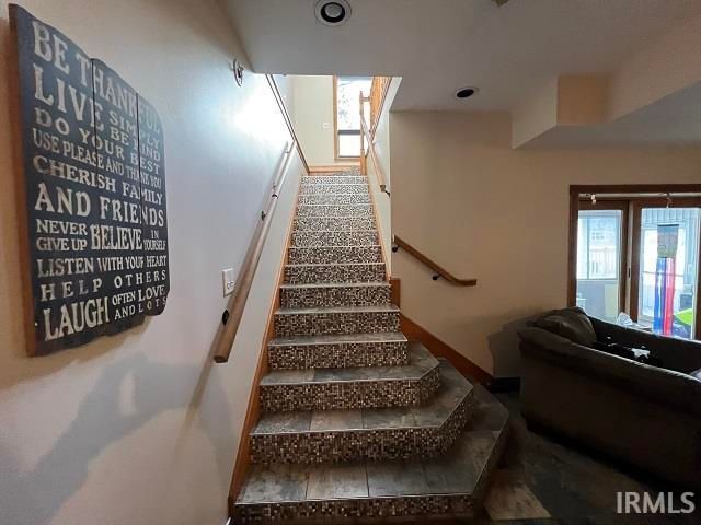 720 Ln 800 Snow Lake, Fremont, IN 46737