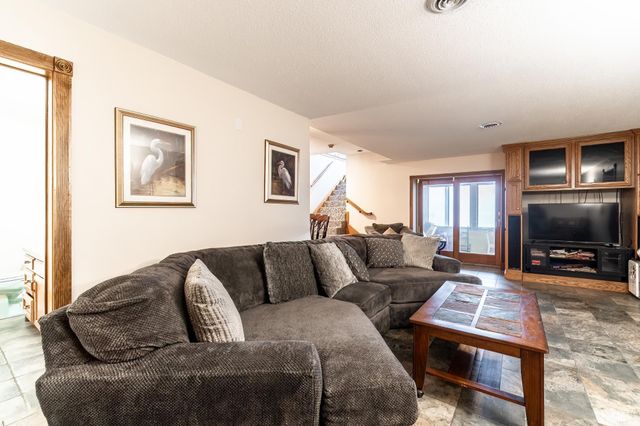 720 Ln 800 Snow Lake, Fremont, IN 46737