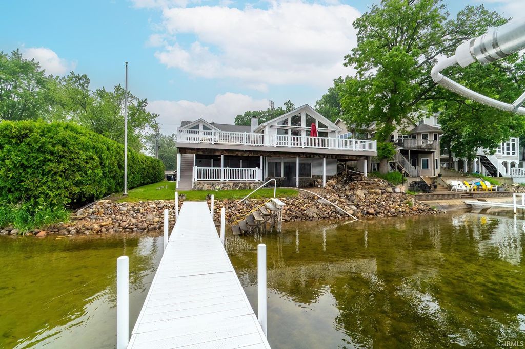 720 Ln 800 Snow Lake, Fremont, IN 46737