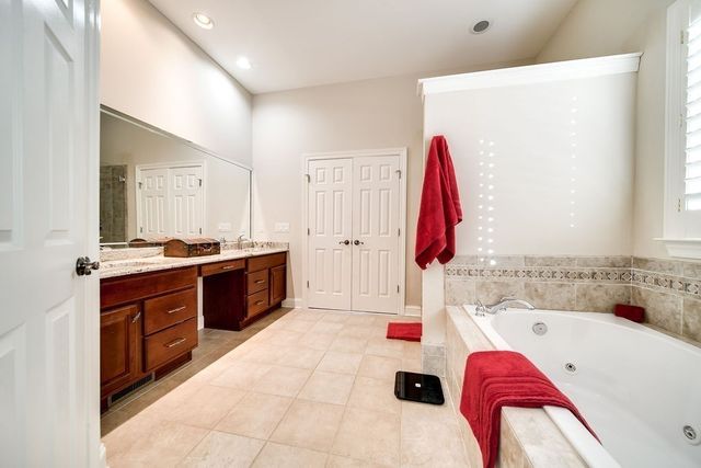 908 Plantation Blvd, Gallatin, TN 37066