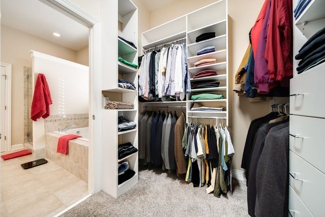 908 Plantation Blvd, Gallatin, TN 37066