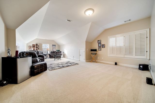 908 Plantation Blvd, Gallatin, TN 37066