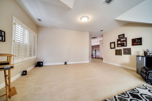 908 Plantation Blvd, Gallatin, TN 37066