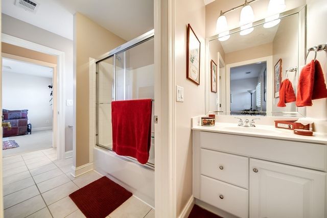 908 Plantation Blvd, Gallatin, TN 37066