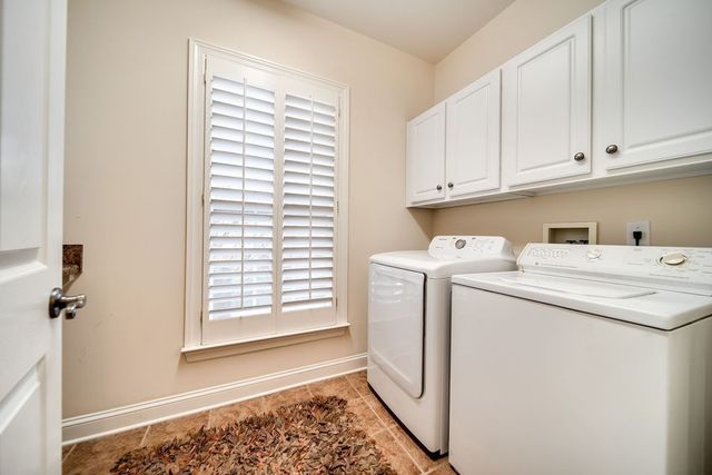 908 Plantation Blvd, Gallatin, TN 37066