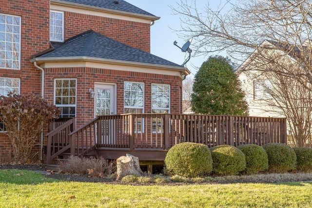 908 Plantation Blvd, Gallatin, TN 37066