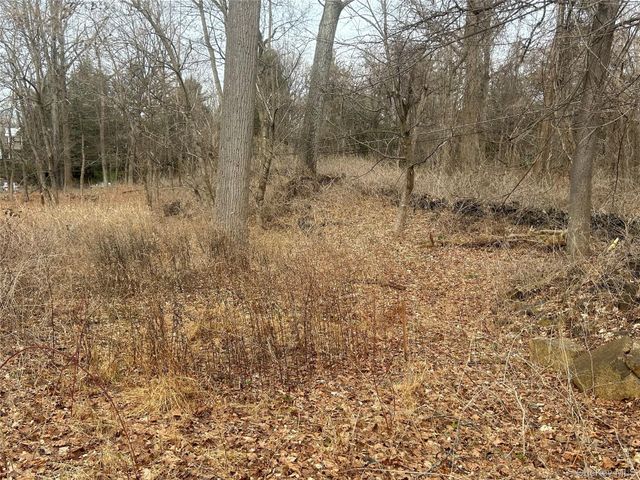 69 College Hill Road, Montrose, NY 10548