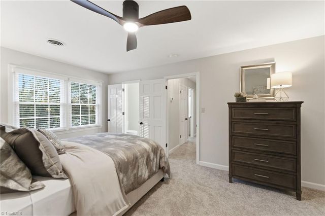 1027 Branchwood Drive, Kernersville, NC 27284