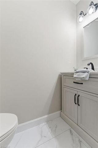 1027 Branchwood Drive, Kernersville, NC 27284