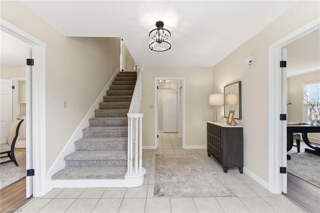 1027 Branchwood Drive, Kernersville, NC 27284