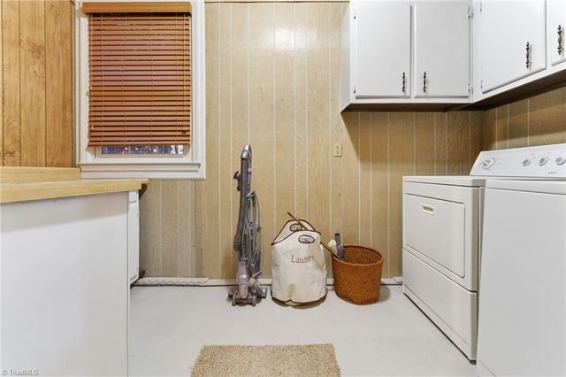 1027 Branchwood Drive, Kernersville, NC 27284