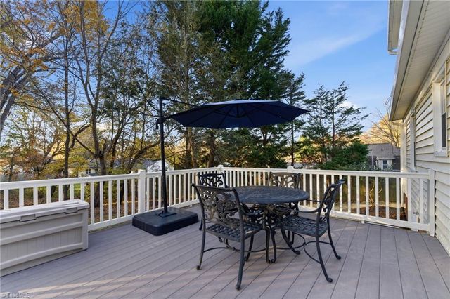 1027 Branchwood Drive, Kernersville, NC 27284