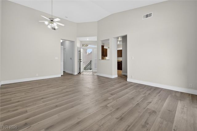 5155 West Tropicana Avenue 2181, Las Vegas, NV 89103