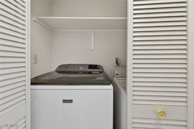 5155 West Tropicana Avenue 2181, Las Vegas, NV 89103