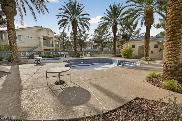 5155 West Tropicana Avenue 2181, Las Vegas, NV 89103