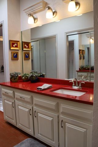 1013 Guadalupe Del Prado Street NW, Albuquerque, NM 87107