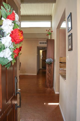 1013 Guadalupe Del Prado Street NW, Albuquerque, NM 87107