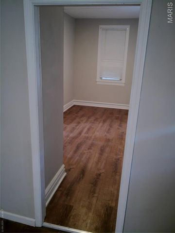 6118 Vermont Avenue, St Louis, MO 63111