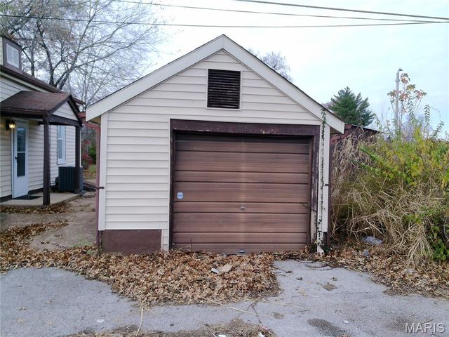 6118 Vermont Avenue, St Louis, MO 63111