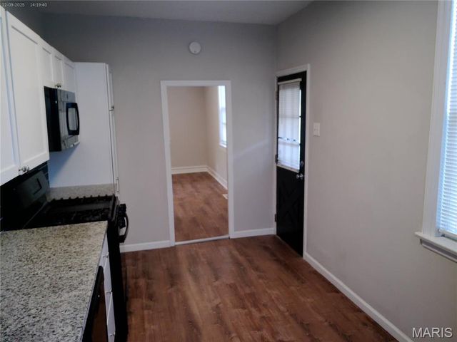 6118 Vermont Avenue, St Louis, MO 63111