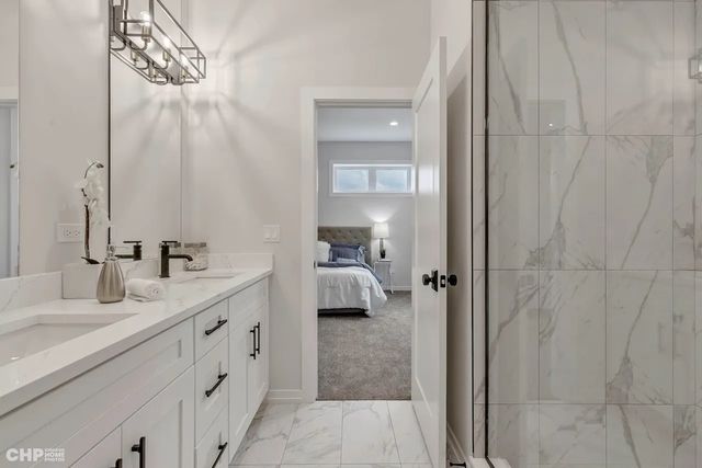 5434 S Michigan Avenue 2, Chicago, IL 60615