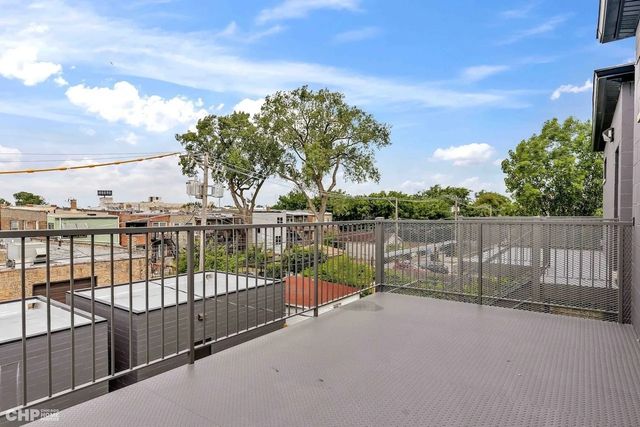 5434 S Michigan Avenue 2, Chicago, IL 60615