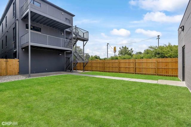 5434 S Michigan Avenue 2, Chicago, IL 60615