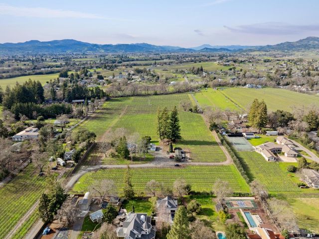 1180 Monticello Rd, Napa, CA 94558