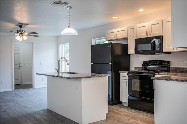 1437 AMOS AVENUE, Lakeland, FL 33805