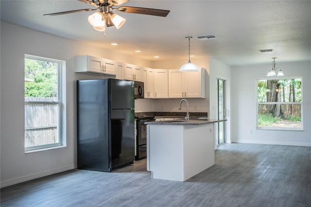 1437 AMOS AVENUE, Lakeland, FL 33805