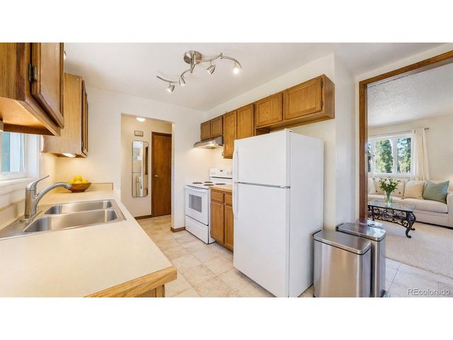 30575 Hilltop Dr, Evergreen, CO 80439