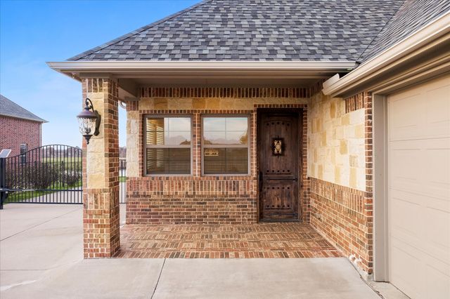 11143 Hancock Avenue, Talty, TX 75126