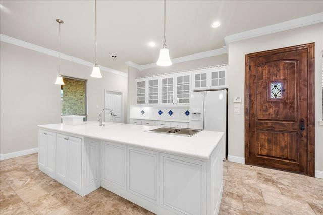 11143 Hancock Avenue, Talty, TX 75126