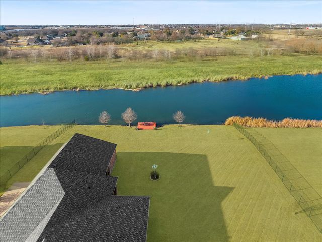 11143 Hancock Avenue, Talty, TX 75126