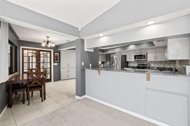 14947 LAKE FOREST DRIVE, Lutz, FL 33559