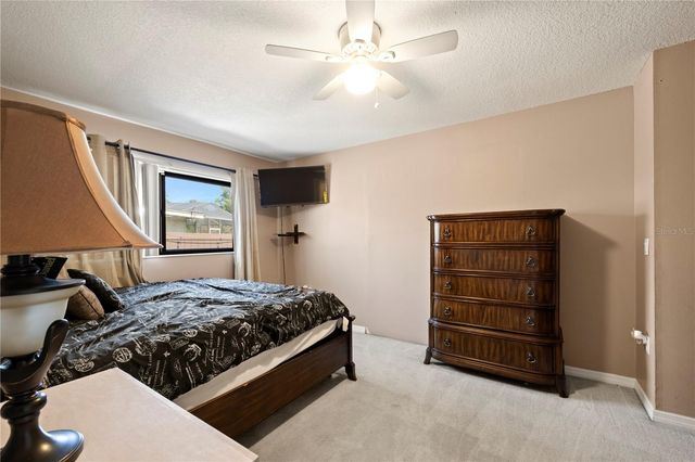 14947 LAKE FOREST DRIVE, Lutz, FL 33559