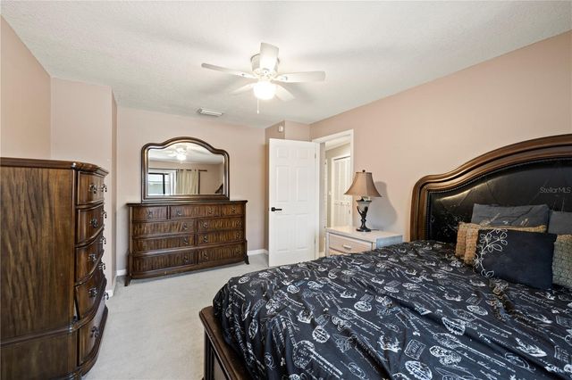 14947 LAKE FOREST DRIVE, Lutz, FL 33559