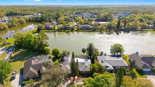 14947 LAKE FOREST DRIVE, Lutz, FL 33559