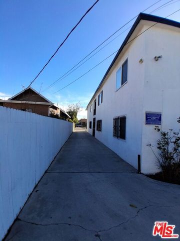 849 W 73rd Street, Los Angeles, CA 90044